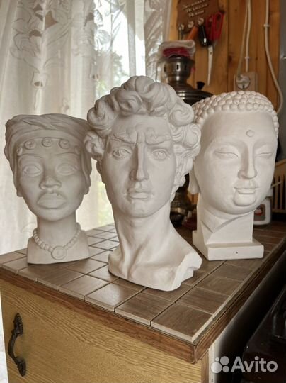 Бюст гипсовый
