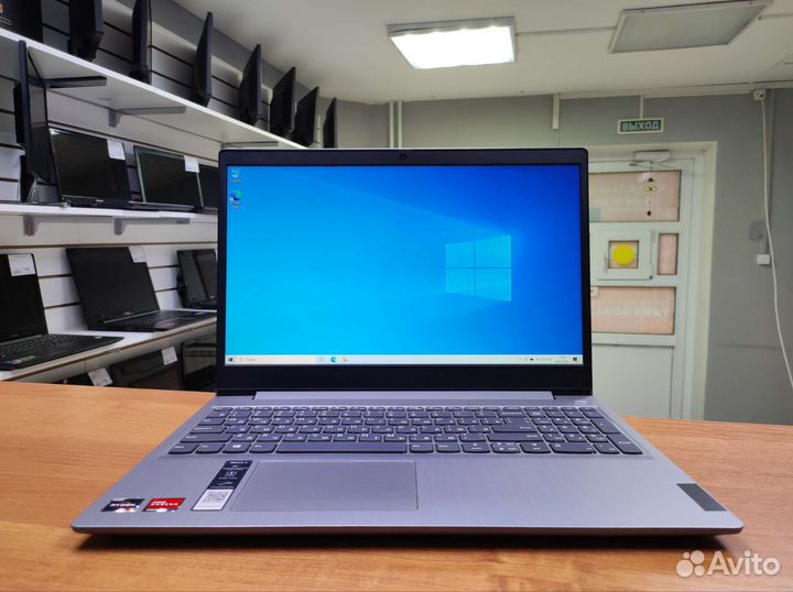 Lenovo Ryzen 5 3500U/Vega 8/8 озу/500 ssd