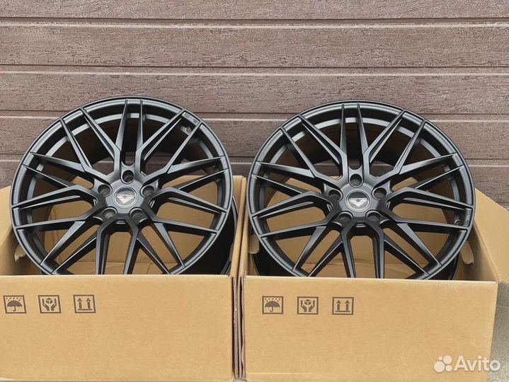 Диски Р 19 5х112 Vorsteiner V107 черн мат