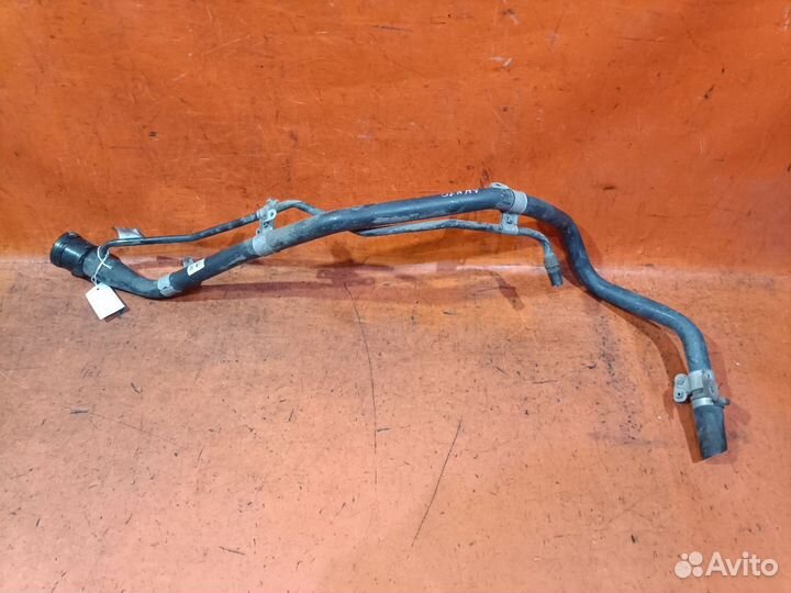 Горловина топл. бака Toyota Alphard ANH10W