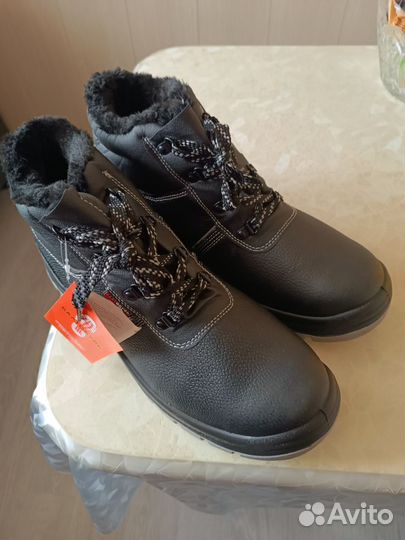 Ботинки рабочие зимние 45 размер