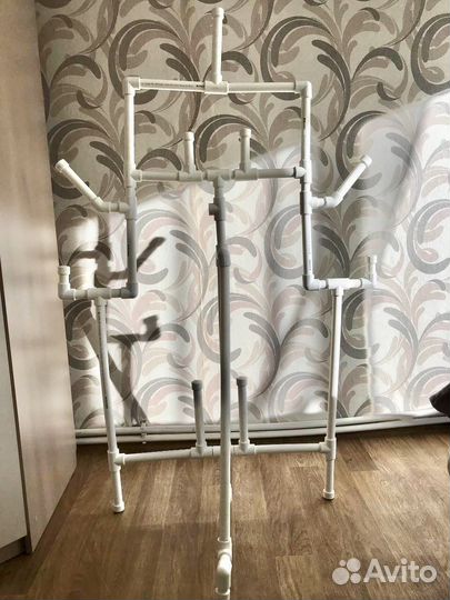 Вешалка напольная для хоккейной формы