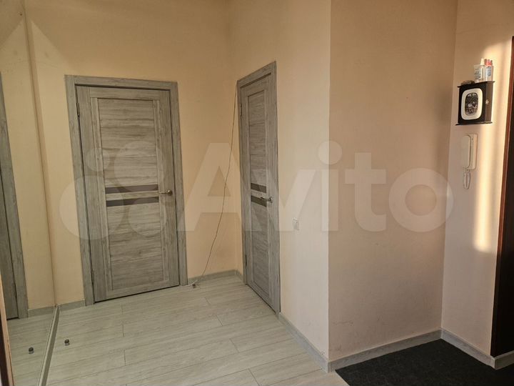 2-к. квартира, 66,8 м², 2/3 эт.