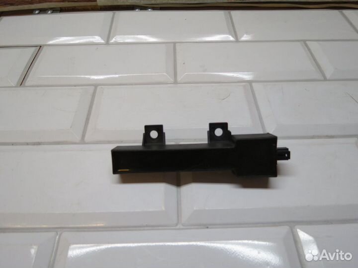 Антенна Audi Q7 4L 2005-2009 4.2