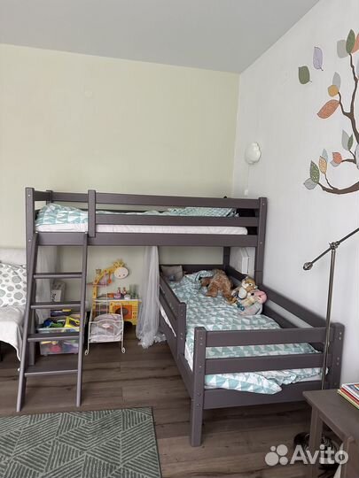 Детская двухярусная кровать бу