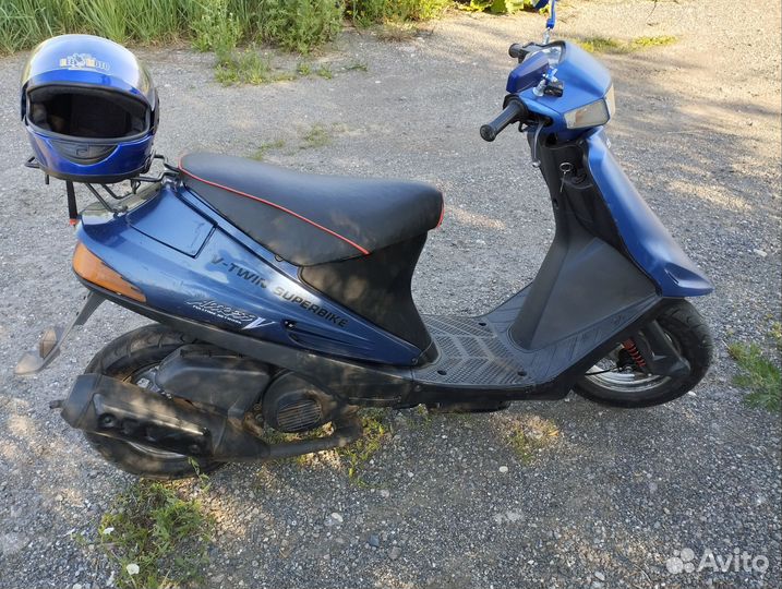 Продаю скутер Сузуки аддресс v100