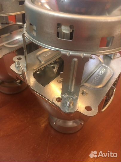 Штатные линзы Camry 40