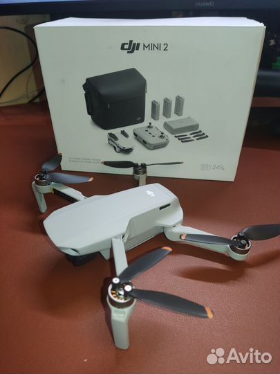 Квадрокоптер DJI mini 2 fly more combo
