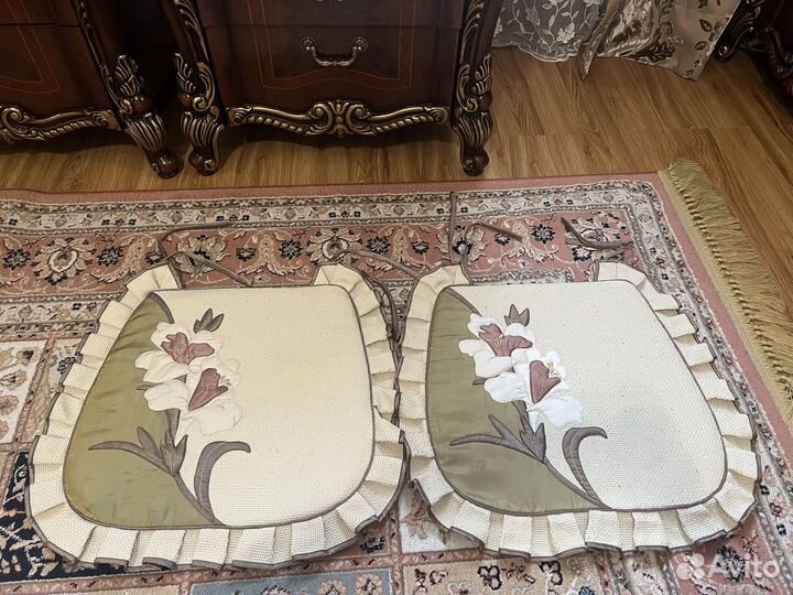 Сидушки на стулья