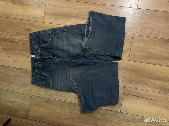 Джинсы, брюки, шорты, спортивные штаны женские