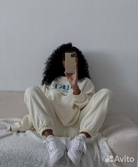 Спортивный костюм женский