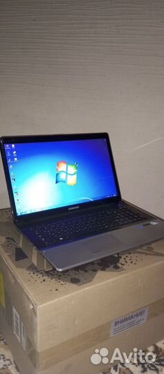 Samsung NP300E7Z