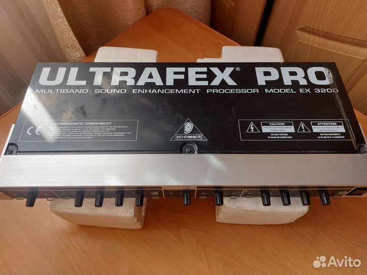 Усилитель Behringer Ultrafex PRO EX 3200