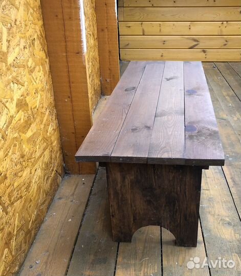 Скамейка деревянная