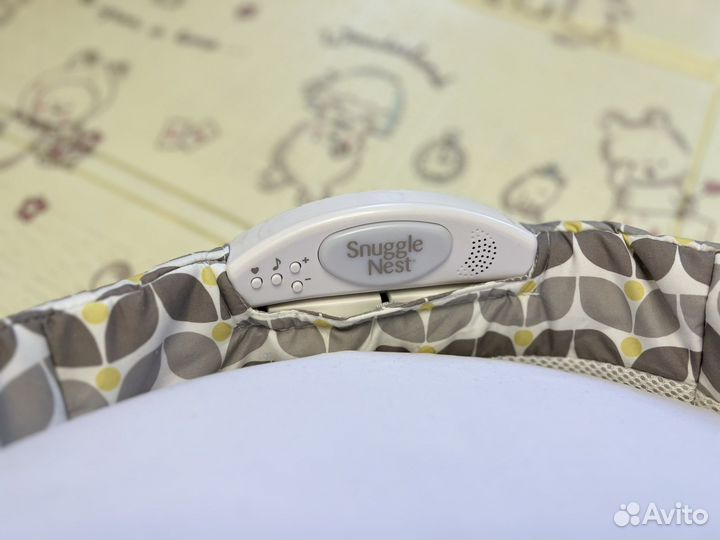 Мобильная кроватка Snuggle Nest Baby Delight