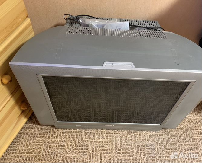 Телевизор б/у