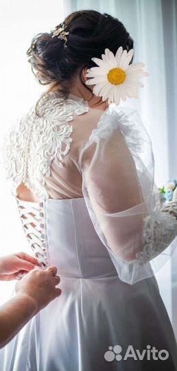 Свадебное платье