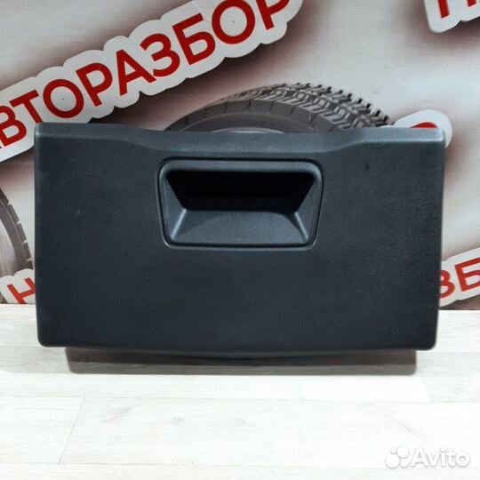 Обшивка крышки багажника LADA Xray хэтчбек 2017