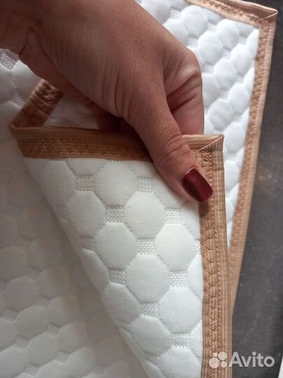 Многоразовые пеленки для домашних животных