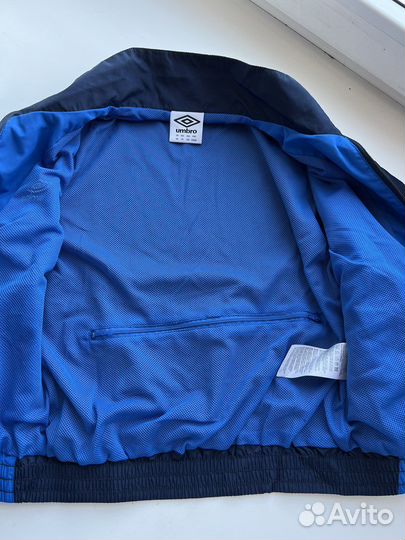 Ветровка umbro