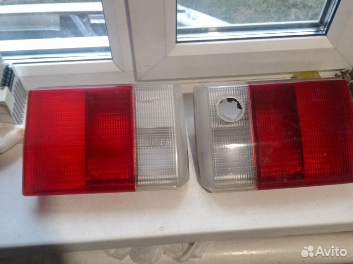 Фонари hella audi 80