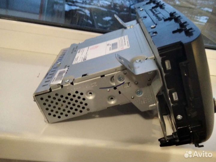 Штатное головное устройство