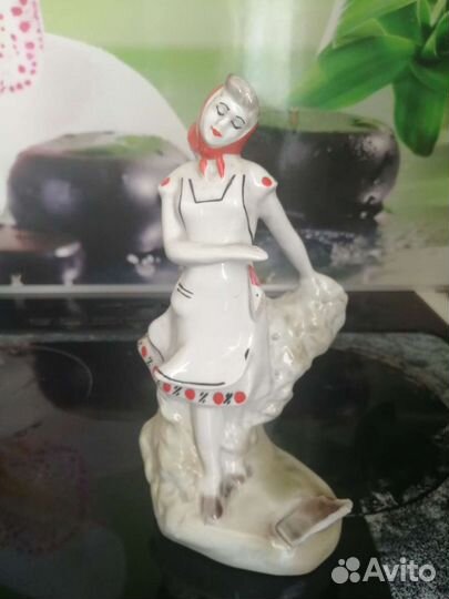 Фарфоровые статуэтки СССР
