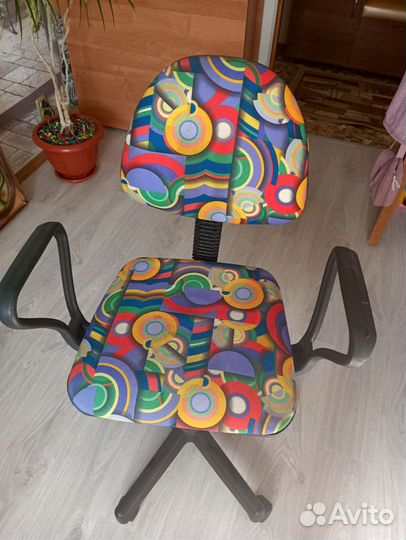 Стул компьютерный