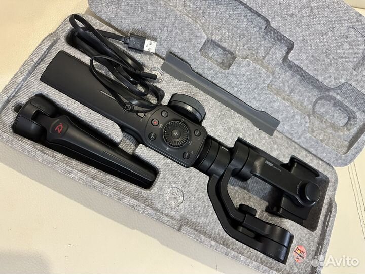 Стабилизатор zhiyun smooth 4