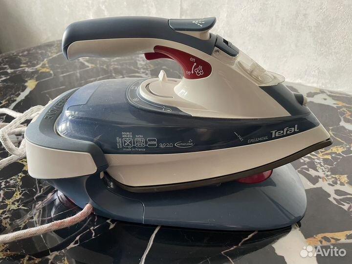 Утюг Tefal Freemove 9920