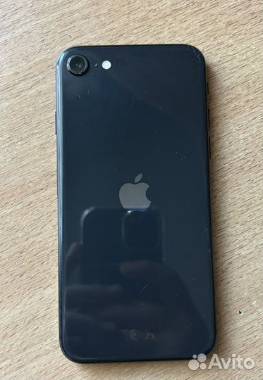 iPhone SE (2022), 128 ГБ
