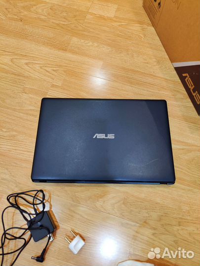 Ноутбук Asus X551M