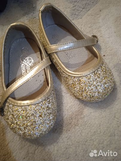 Туфельки для девочки