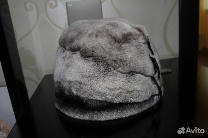 Красивая шапка шиншила