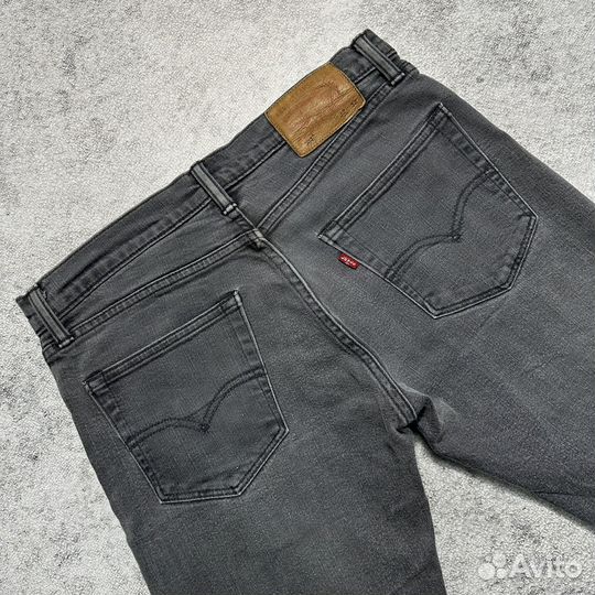 Джинсы Levis 504