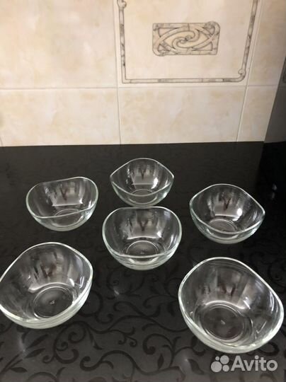 Посуда для сервировки стола