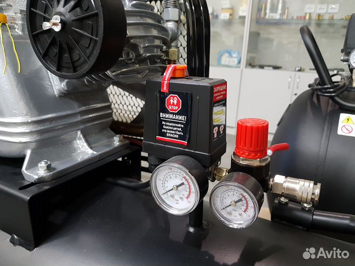 Компрессор Brait KMR-3000/200 в наличии
