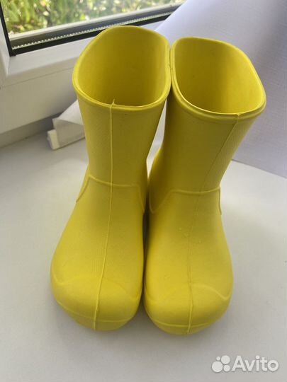 Резиновые сапоги