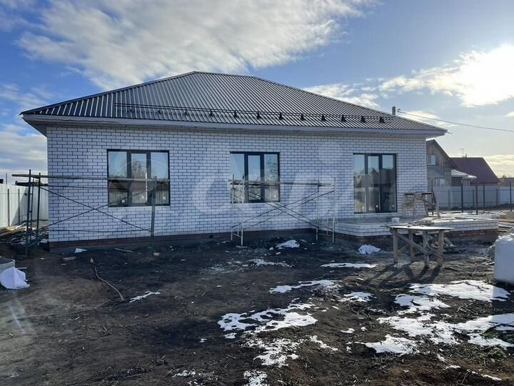 Коттедж 110 м² на участке 7 сот.