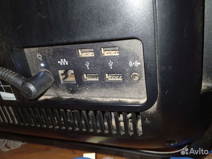 Моноблок HP PRO 3520 i3 8 gb 240 gb ssd