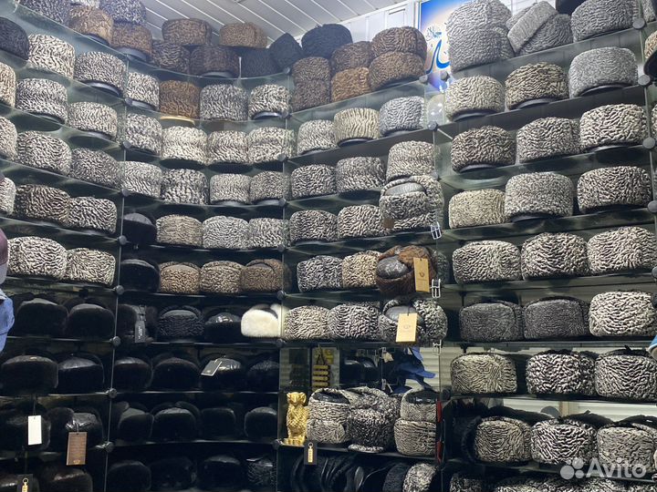 Папахи ушанки каракулевые антика