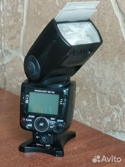 Фотовспышка nikon SB700