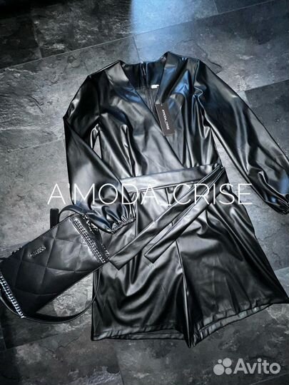 Комбинезон женский