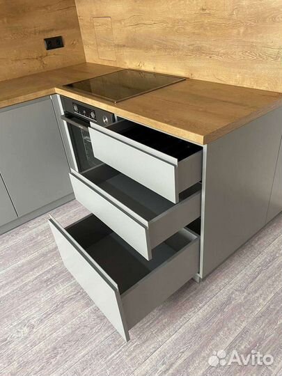 Кухонный гарнитур от фабрики (кухня на заказ) арт