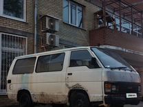 Toyota Hiace 1.8 MT, 1989, 300 000 км, с пробегом, цена 125 000 руб.