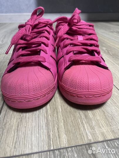 Adidas superstar pharrell williams кеды