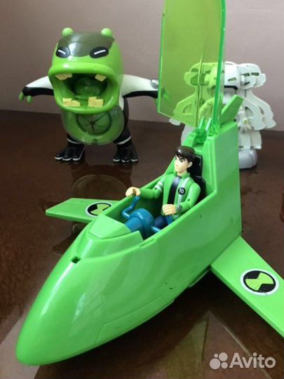 Бен тен Ben ten фигурки в ассортименте и часы