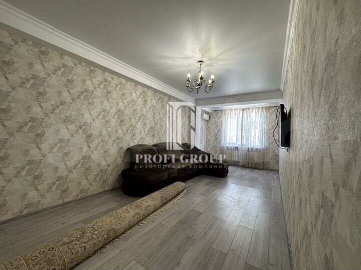 2-к. квартира, 79 м², 3/12 эт.