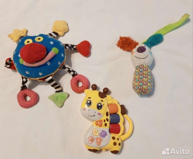 Детские игрушки погремушки