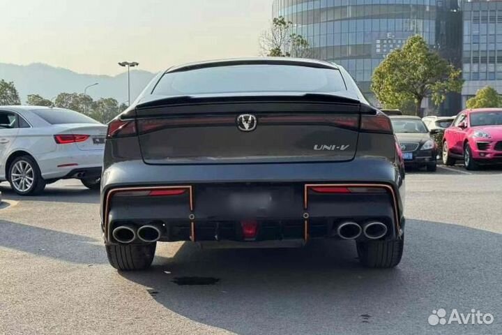 Changan UNI-V 1.5 AMT, 2023, 23 200 км
